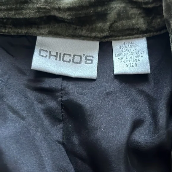 Chico’s Crushed Velvet Lightweight Jacket - Picture 3 of 3